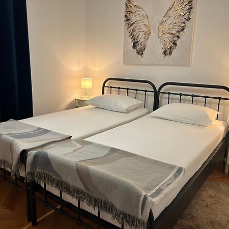 Apartman L&A Apartment Biograd Na Moru Exterior foto