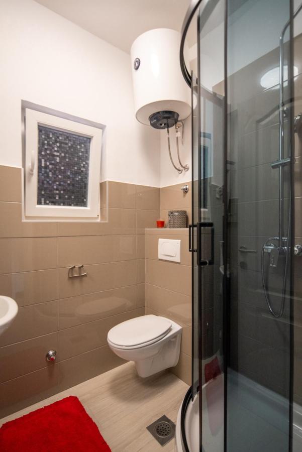 Apartman L&A Apartment Biograd Na Moru Exterior foto