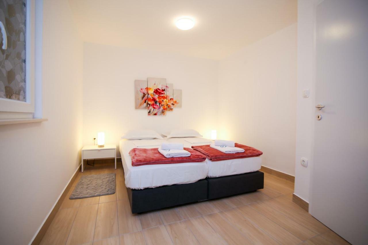 Apartman L&A Apartment Biograd Na Moru Exterior foto